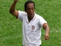 داور