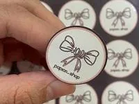 همه چیز درباره چاپ لیبل + معرفی مراکز برتر چاپ لیبل