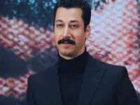 بهرام افشاری