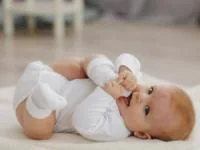 گریه نکردن نوزاد
