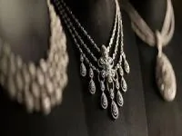 گردنبند طلا سفید