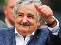 خوزه موخیکا