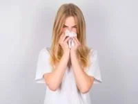 فواید عطسه
