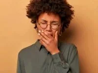 دلیل خمیازه کشیدن زیاد