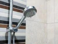 دوش آب سرد