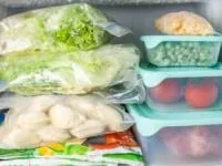 نگهداری مواد غذایی در فریزر