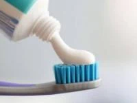 عوارض مسواک نزدن