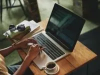 عوارض پشت میز نشینی