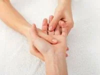 آموزش طب فشاری کف دست