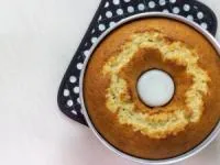 در آوردن کیک از قالب