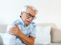 کاهش تراکم استخوان