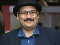 رضا داوودنژاد