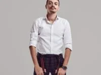 پیراهن سفید مردانه