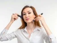 عادت آرایشی