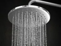 استحمام در شب