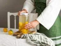 باز کردن در ظروف شیشه