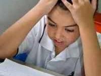 استرس-کودک-در-جلسه-امتحان