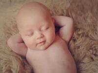 رشد نوزاد هفت هفته