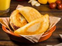 امپاندا نان مغزدار اسپانیایی