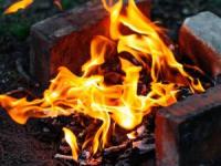 روشن کردن آتش بدون چوب