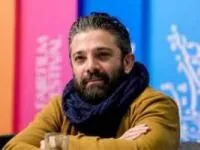 هومن کیایی