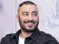 نوید محمدزاده