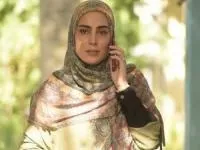 نیلوفر شهیدی