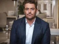 محمدرضا گلزار