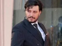جواد عزتی