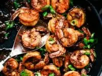 طرز تهیه میگو با سیر