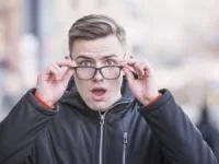 خون گریه کردن