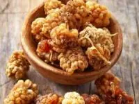 خواص توت خشک