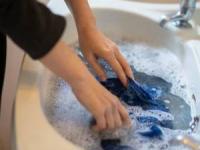 شستشوی لباس کتان