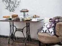 پایه چرخ خیاطی