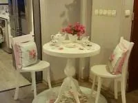 میز ناهارخوری دونفره