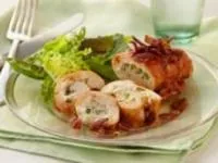 رول مرغ شکم پر