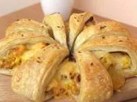 تاج گل پنیر و تخم مرغ