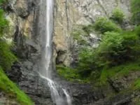 آبشار لاتون