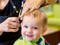 آرایشگاه بردن کودک 