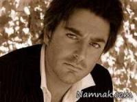 محمدرضا گلزار در کنار تیم فوتسال