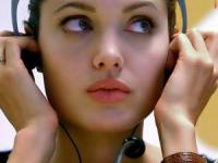 سلفی آنجلینا جولی