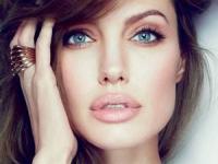 آنجلینا جولی