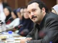کامبیز دیرباز