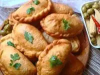 پیراشکی پیتزایی