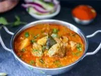 کاری بره با بادنجان هندی