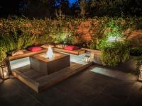 نورپردازی حیاط کوچک