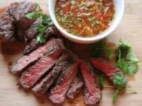 ﻿استیک گریل شده با سس تایلندی