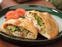 کالزون بروکلی