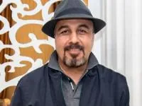 رضا عطاران