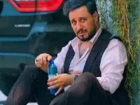 جواد عزتی